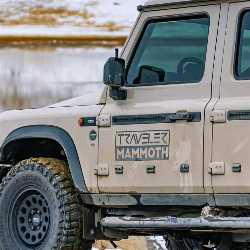 Traveler Mammoth INEOS Grenadier Side Door Expansion Rail