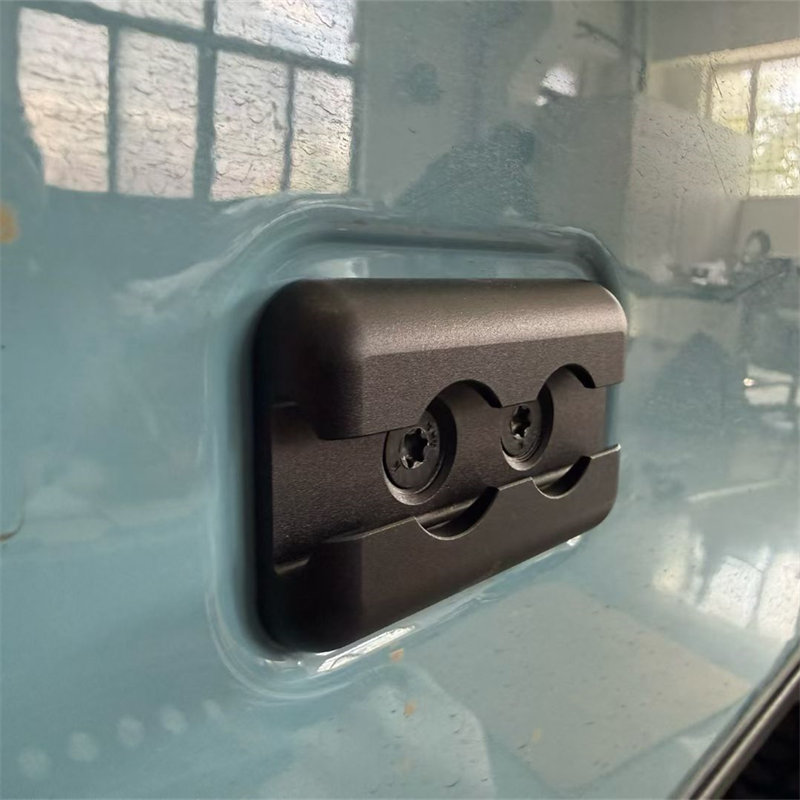 Traveler Mammoth INEOS Grenadier Side Door Expansion Rail