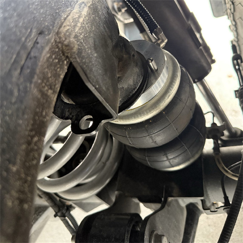 Traveler Mammoth INEOS Grenadier Suspension Airbag